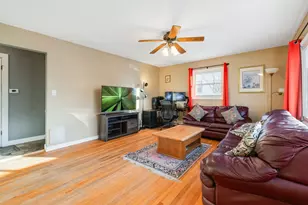 300 N Garfield St, Hinckley, IL 60520 - Photo 3