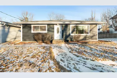 300 N Garfield Street, Hinckley, IL 60520 - Photo 1