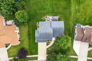 604 Mahoney Dr, Minooka, IL 60447 - Photo 57