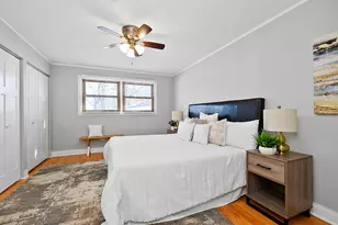 9313 S 82nd Ct, Hickory Hills, IL 60457 - Photo 13