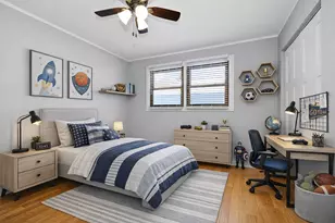 9313 S 82nd Ct, Hickory Hills, IL 60457 - Photo 17