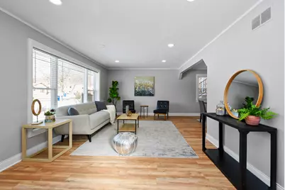 9313 S 82nd Court, Hickory Hills, IL 60457 - Photo 3