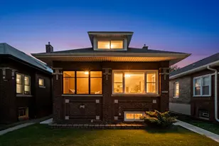 7545 S Merrill Ave, Chicago, IL 60649 - Photo 19