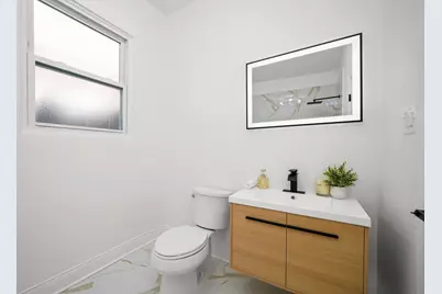 7545 S Merrill Avenue, Chicago, IL 60649 - Photo 13