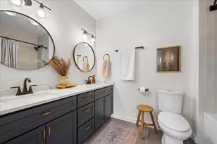 1960 N Seminary Ave, Chicago, IL 60614 - Photo 17