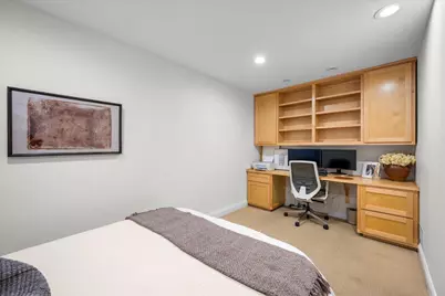 1960 N Seminary Avenue #B, Chicago, IL 60614 - Photo 25