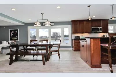 9313 Loch Glen Drive, Lakewood, IL 60014 - Photo 7