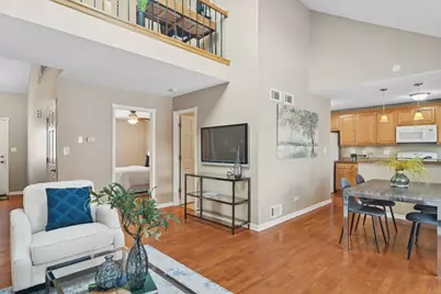 1550 N Dartmoor Avenue, Palatine, IL 60067 - Photo 5