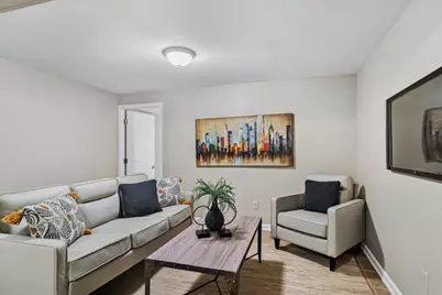 1550 N Dartmoor Avenue, Palatine, IL 60067 - Photo 17