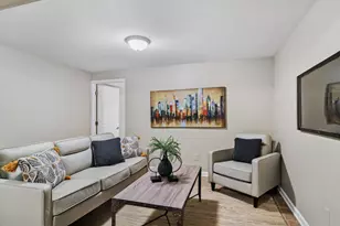 1550 N Dartmoor Ave, Palatine, IL 60067 - Photo 17