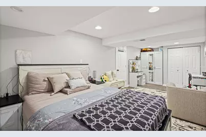 7424 Crawford Avenue, Skokie, IL 60076 - Photo 27