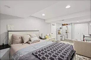 7424 Crawford Ave, Skokie, IL 60076 - Photo 27