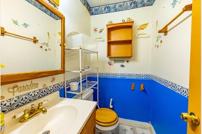 641 W 54th Place, Chicago, IL 60609 - Photo 11