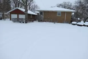 120 E 6 Th Streets, Momence, IL 60954 - Photo 5