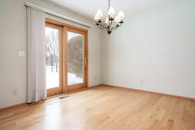 4797 Lindbloom Lane, Cherry Valley, IL 61016 - Photo 9