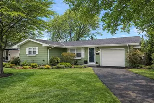 1810 Evergreen St, Saint Charles, IL 60174 - Photo 1