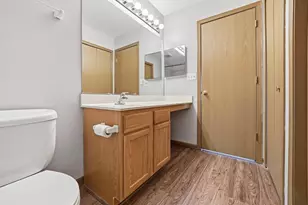 379 Stone Hollow Dr, Poplar Grove, IL 61065 - Photo 23