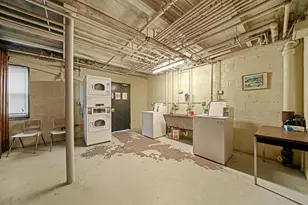 907 Austin St, Evanston, IL 60202 - Photo 9