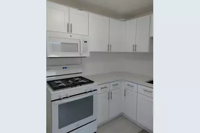 907 Austin Street #2, Evanston, IL 60202 - Photo 3