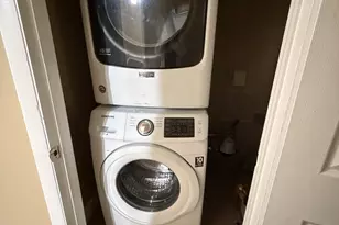 16130 Justine St, Markham, IL 60428 - Photo 5