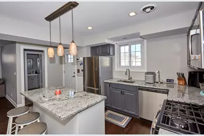 3N264 N Howard Avenue, Elmhurst, IL 60126 - Photo 3