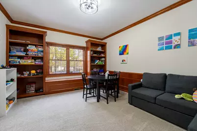 527 Ridgelawn Trail, Batavia, IL 60510 - Photo 13