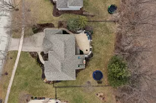 527 Ridgelawn Trail, Batavia, IL 60510 - Photo 31