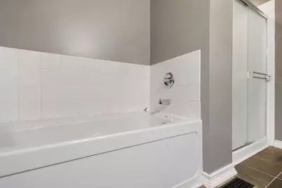 2260 Hudson Circle, Aurora, IL 60502 - Photo 17