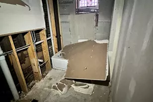 3827 W Fillmore St, Chicago, IL 60624 - Photo 21