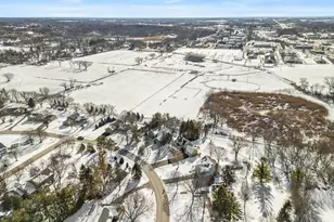 521 N Sharon Dr, Woodstock, IL 60098 - Photo 21