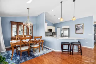 3021 Saganashkee Ln, Naperville, IL 60564 - Photo 7