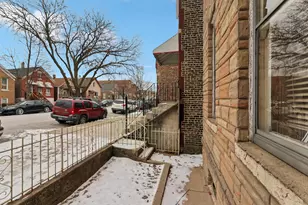 3710 S Wood St, Chicago, IL 60609 - Photo 35