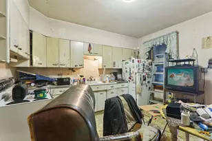 3710 S Wood St, Chicago, IL 60609 - Photo 33