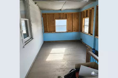 1717 S 4th Street, Rockford, IL 61104 - Photo 9