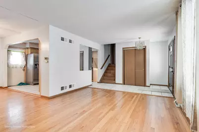 [Address not provided], Addison, IL 60101 - Photo 3