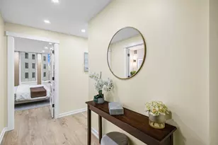 100 E Walton St, Chicago, IL 60611 - Photo 21