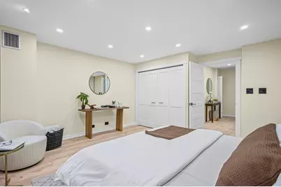 100 E Walton Street #14D, Chicago, IL 60611 - Photo 17