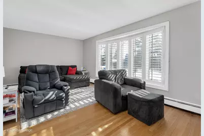 16W680 57th Street, Clarendon Hills, IL 60514 - Photo 3