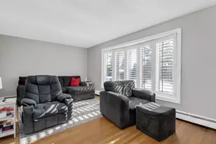 16W680 57th St, Clarendon Hills, IL 60514 - Photo 3