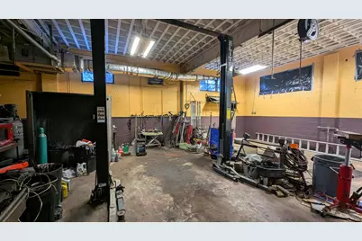 2315 S Main Street, Rockford, IL 61102 - Photo 5