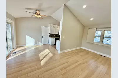 1340 Auburn Avenue, Naperville, IL 60565 - Photo 5