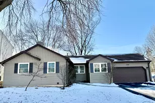 1340 Auburn Ave, Naperville, IL 60565 - Photo 1