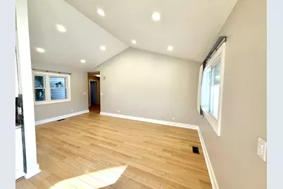 1340 Auburn Avenue, Naperville, IL 60565 - Photo 3