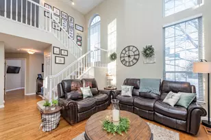 110 Lauralton St, Lake Bluff, IL 60044 - Photo 3