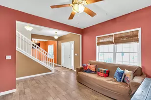 1328 W Ridge Ln, Champaign, IL 61822 - Photo 9