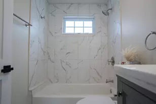 1537 W 110th St, Chicago, IL 60643 - Photo 13