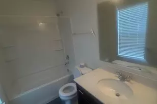 2995 Henley Ln, Naperville, IL 60540 - Photo 11