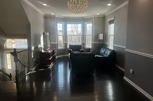 2995 Henley Ln, Naperville, IL 60540 - Photo 5