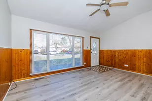 709 163rd St, Calumet City, IL 60409 - Photo 9