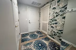 855 E 22nd St, Lombard, IL 60148 - Photo 17